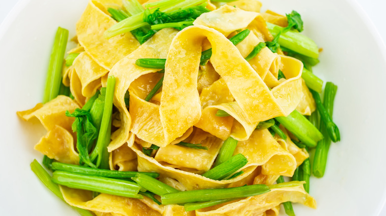 Yuba noodles with celery