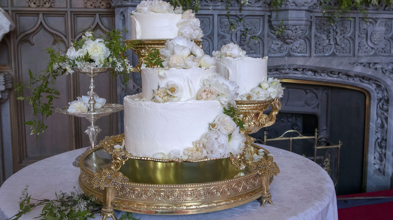 Harry and Meghan's wedding cake