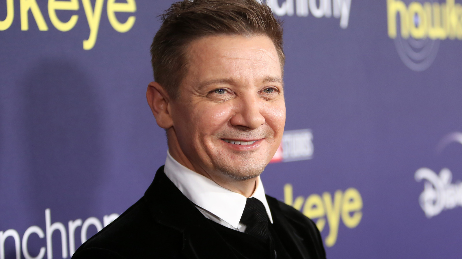 what-jeremy-renner-eats-while-on-set-exclusive