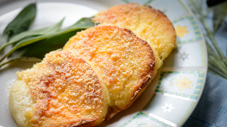 Gnocchi alla Romana on a white plate