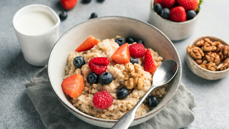 Oatmeal in bowl with fruit