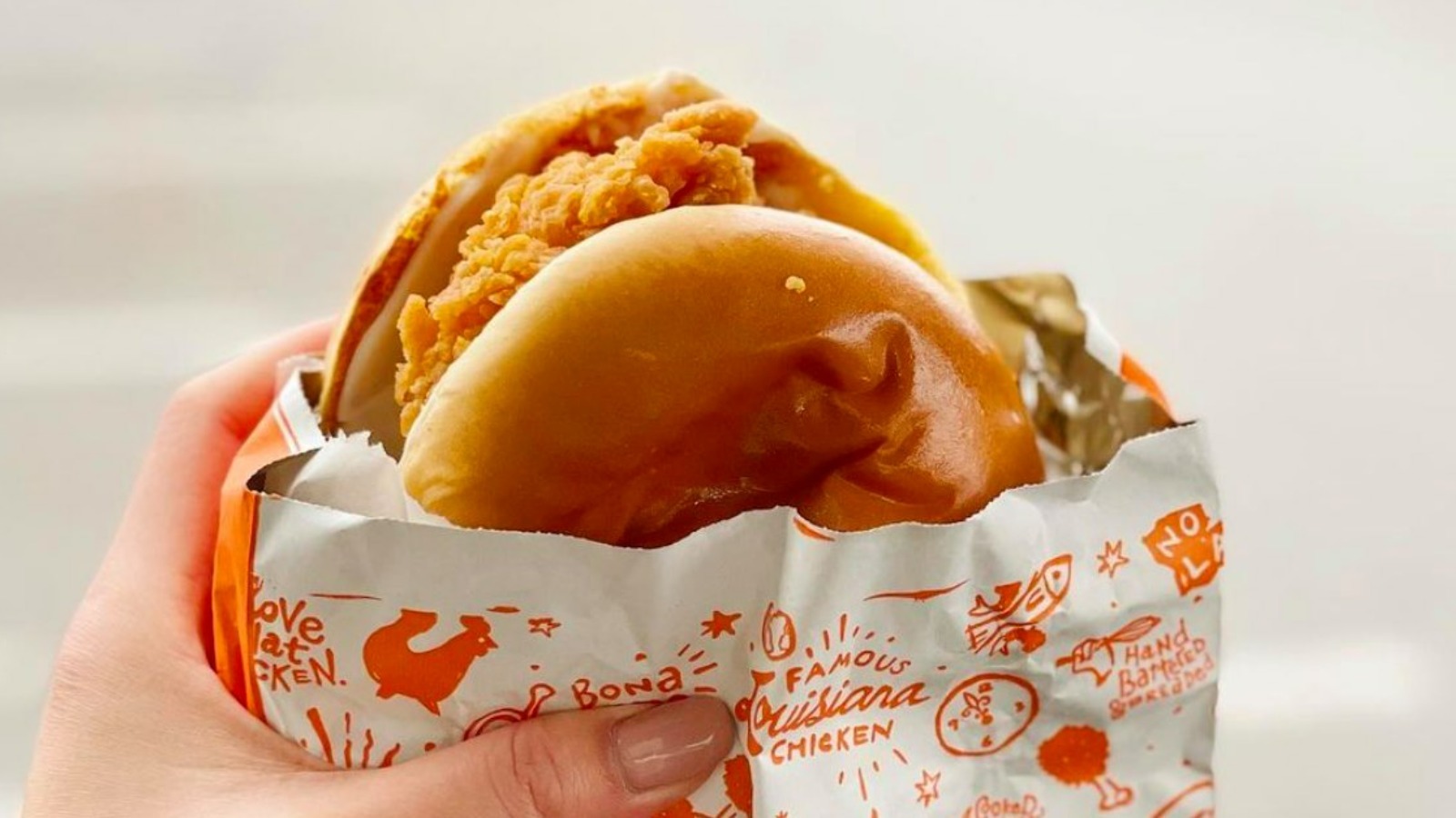 How Popeyes Trolled McDonald's New Chicken Sandwich Drop