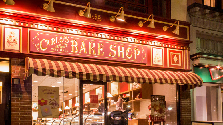 Carlo's Bake Shop exterior