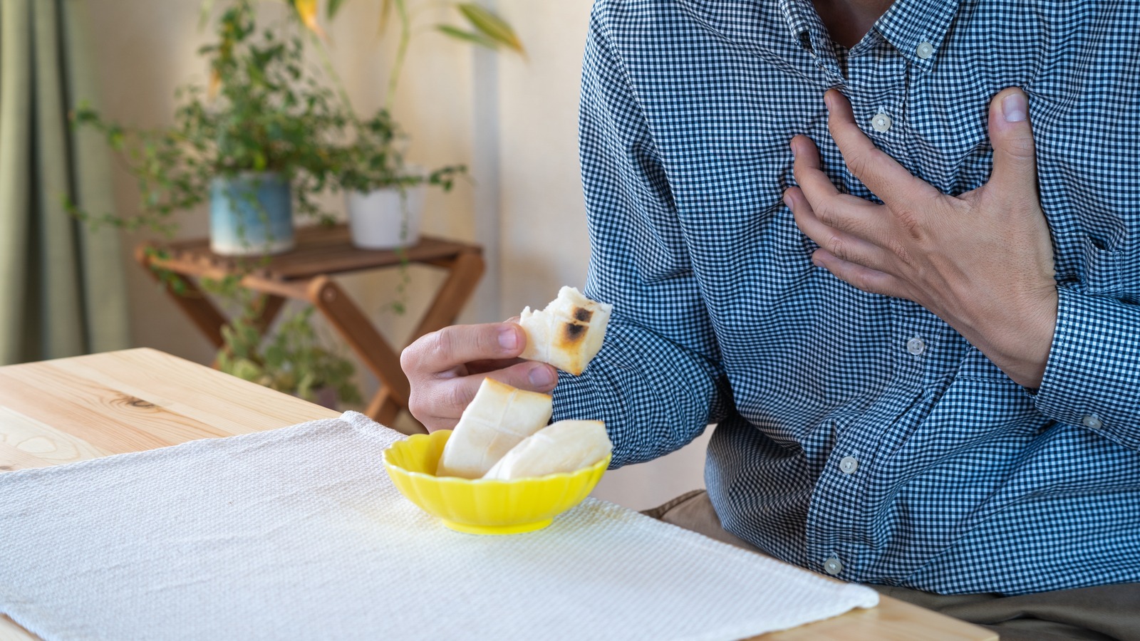 What Really Happens When Food Goes Down The Wrong Pipe 