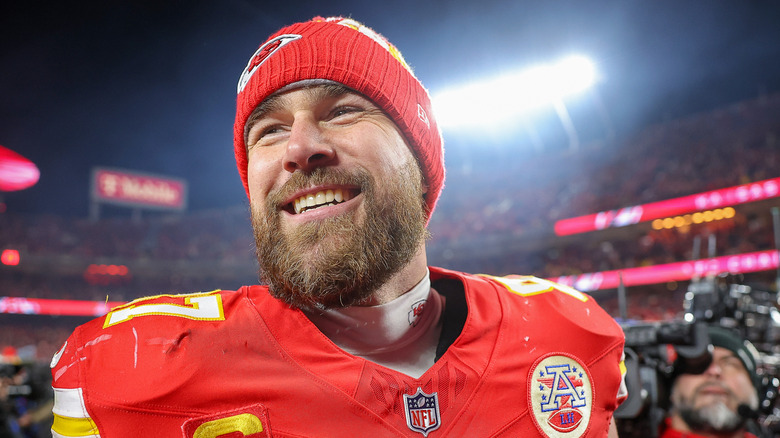 Travis Kelce smiling