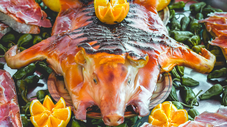 Cochinillo on serving table