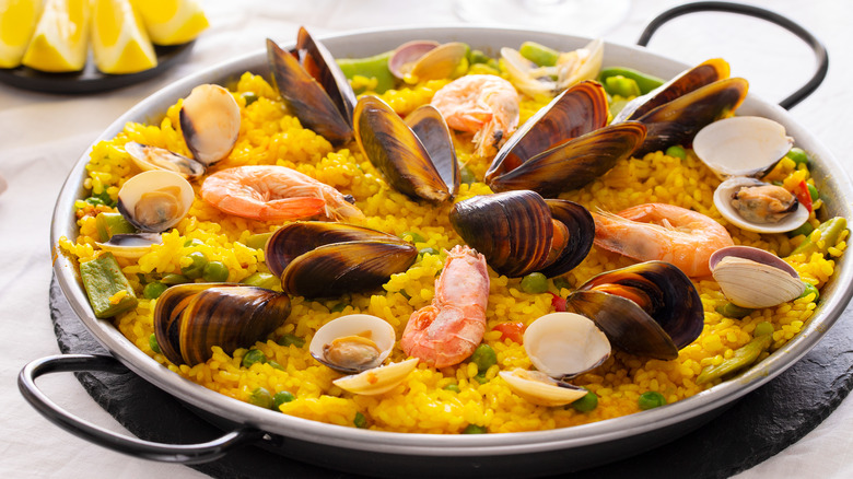 Paella de mariscos