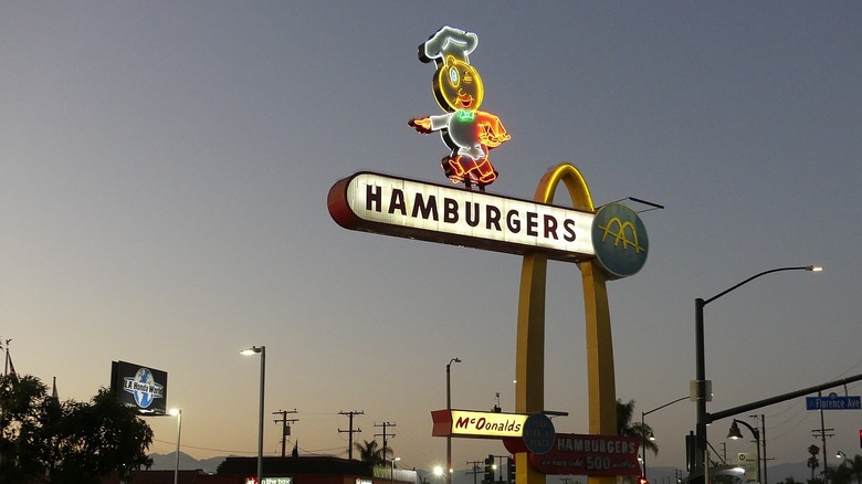 A single arch McDonald's sign in Downey, California