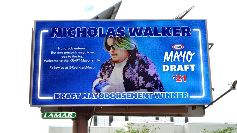 Billboard for mayodorsement winner