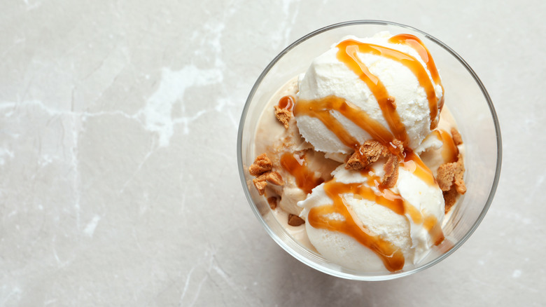 ice cream with caramel topping