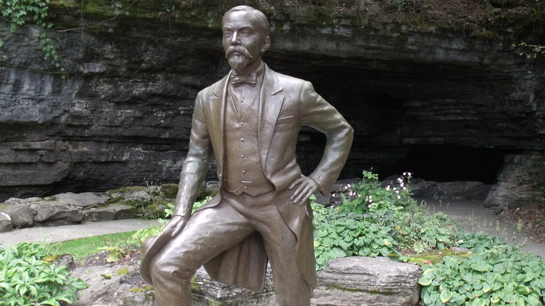 Statue of Jack Daniel