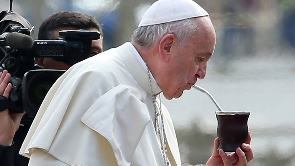 Pope Francis enjoying mate