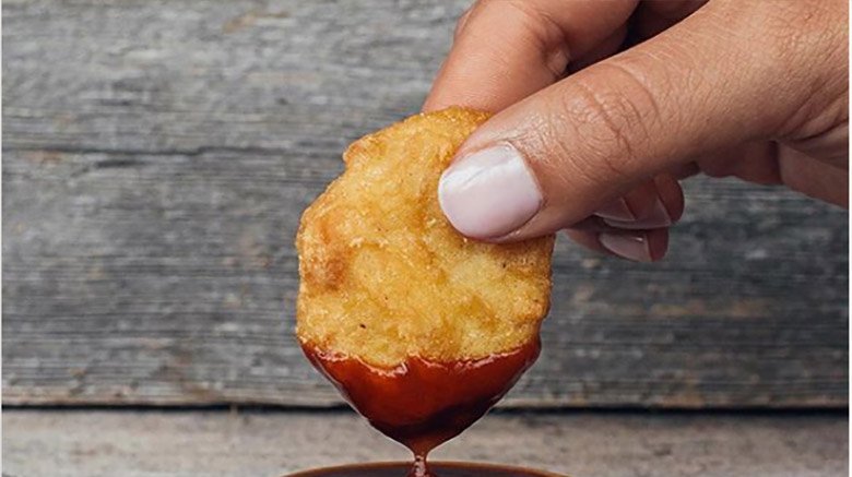 dipping mcnugget