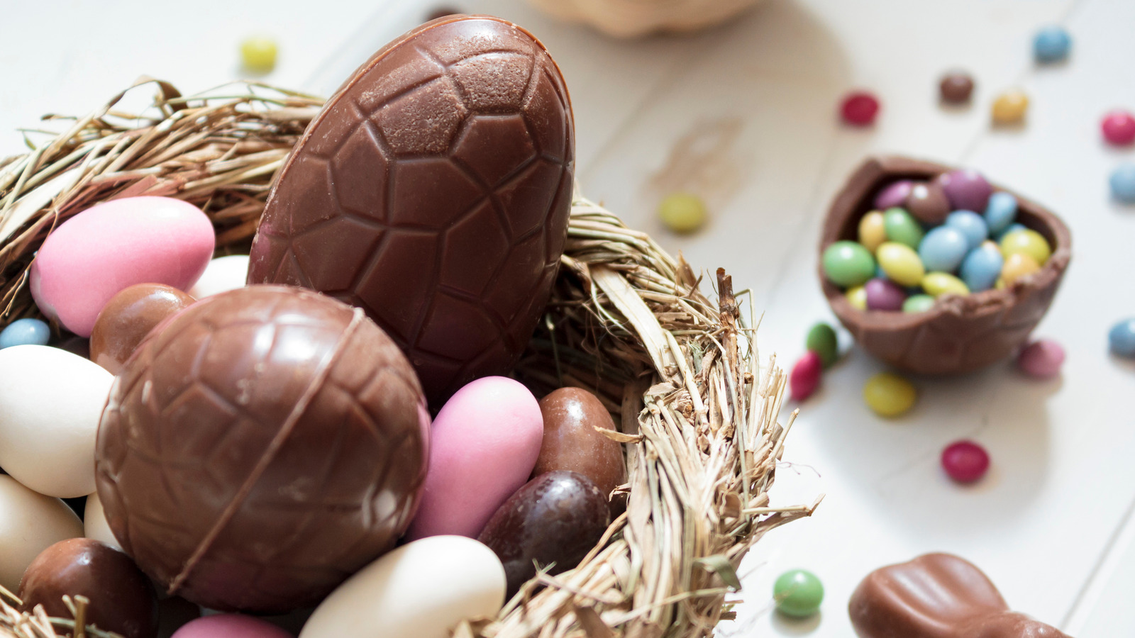 What You Need To Know About The Pecan Chocolate Egg Recall