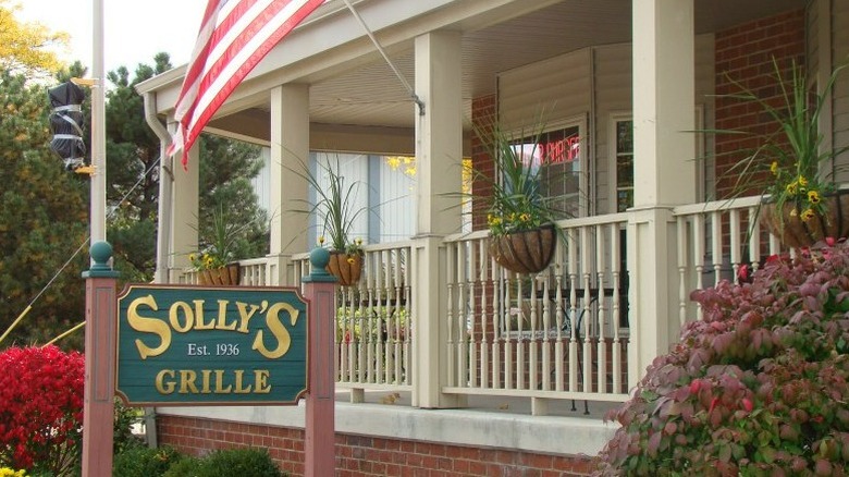 Exterior of Solly's Grille