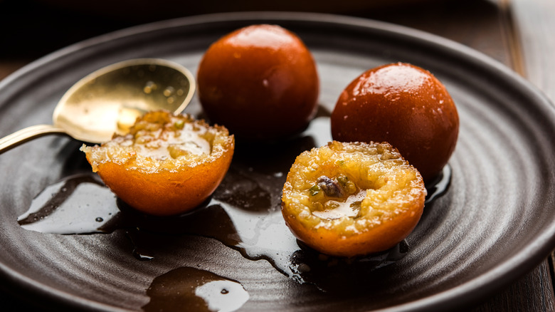 Gulab Jamun