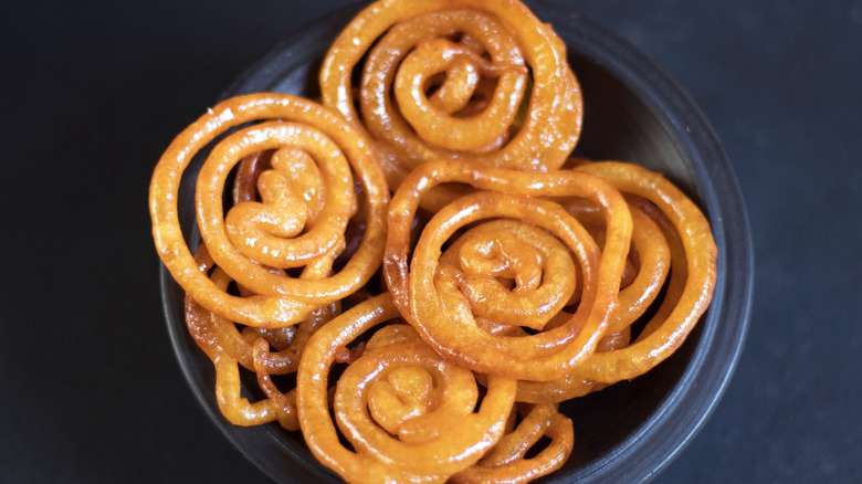 A plate of spiral-shaped jalebis