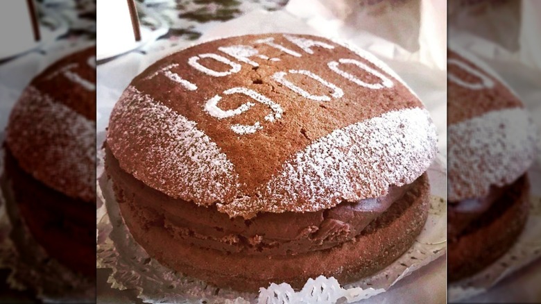 Pasticceria Balla's Italian Torta 900 