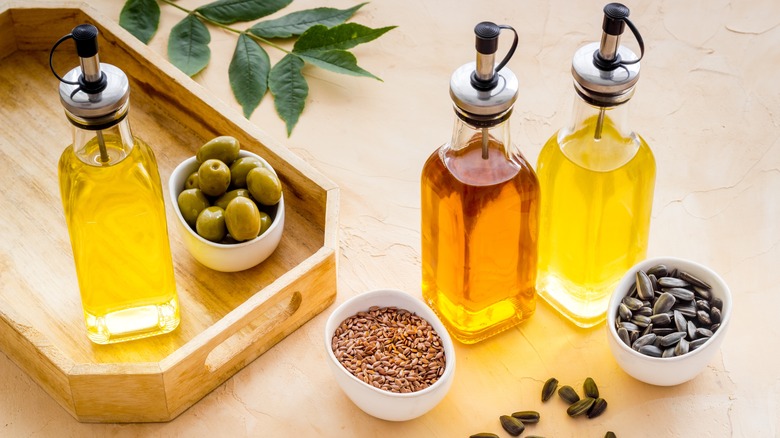 three cooking oils with their ingredients