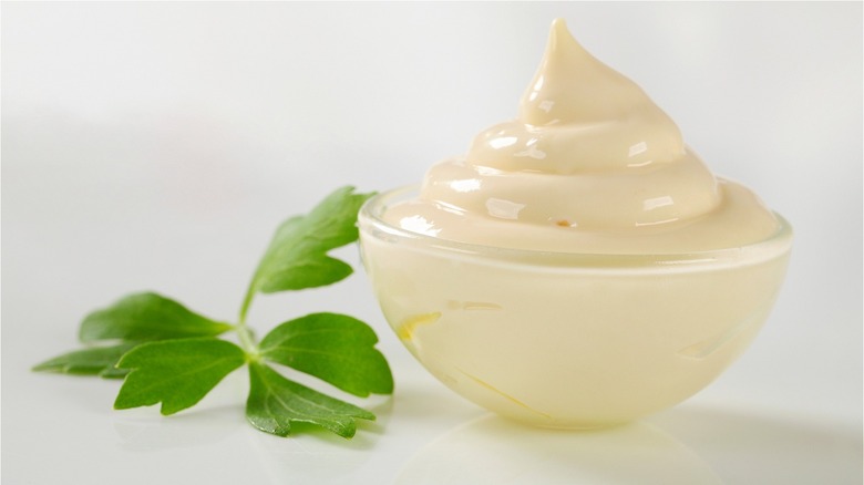 Mayonnaise in small bowl