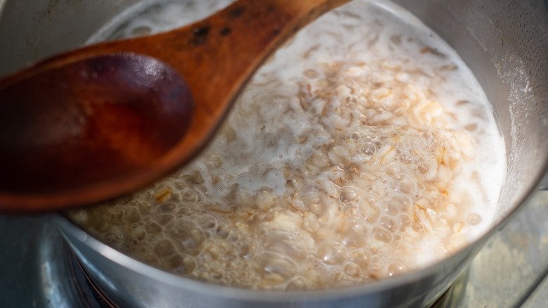 pot of simmering oatmeal