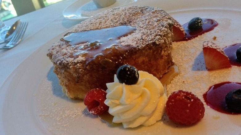 Creme brulee French toast