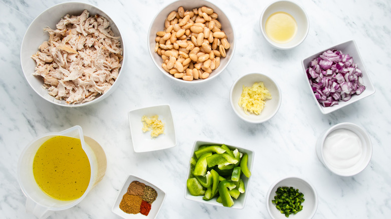 white chicken chili ingredients 