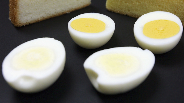 White Egg Yolks Aren't A Myth – And There's No Reason To Panic