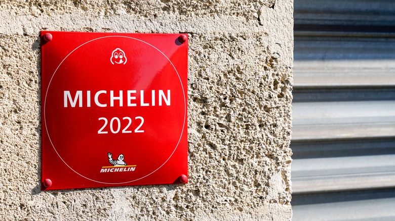 Michelin star sign