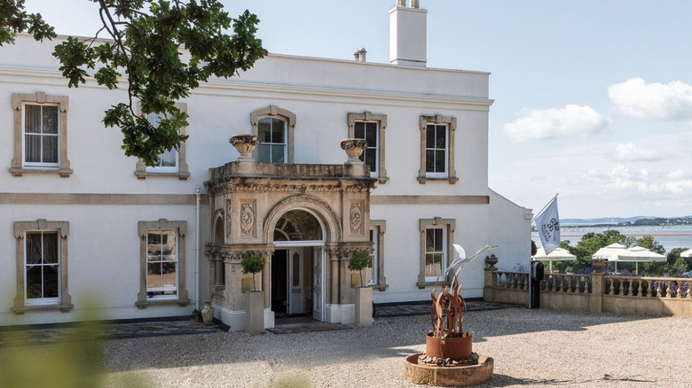 Driveway Lympstone Manor Devon