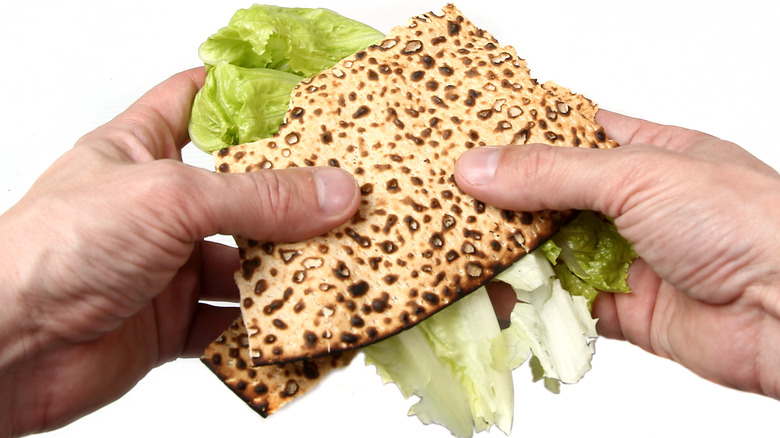 Jewish Korech flat bread with lettuce