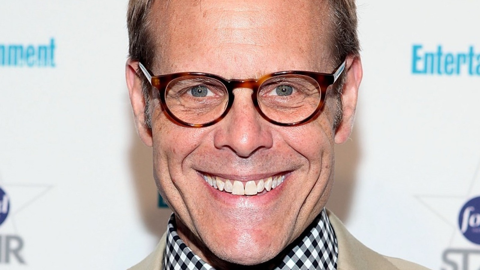 Why Alton Brown Doesn't Actually Consider Himself A Chef