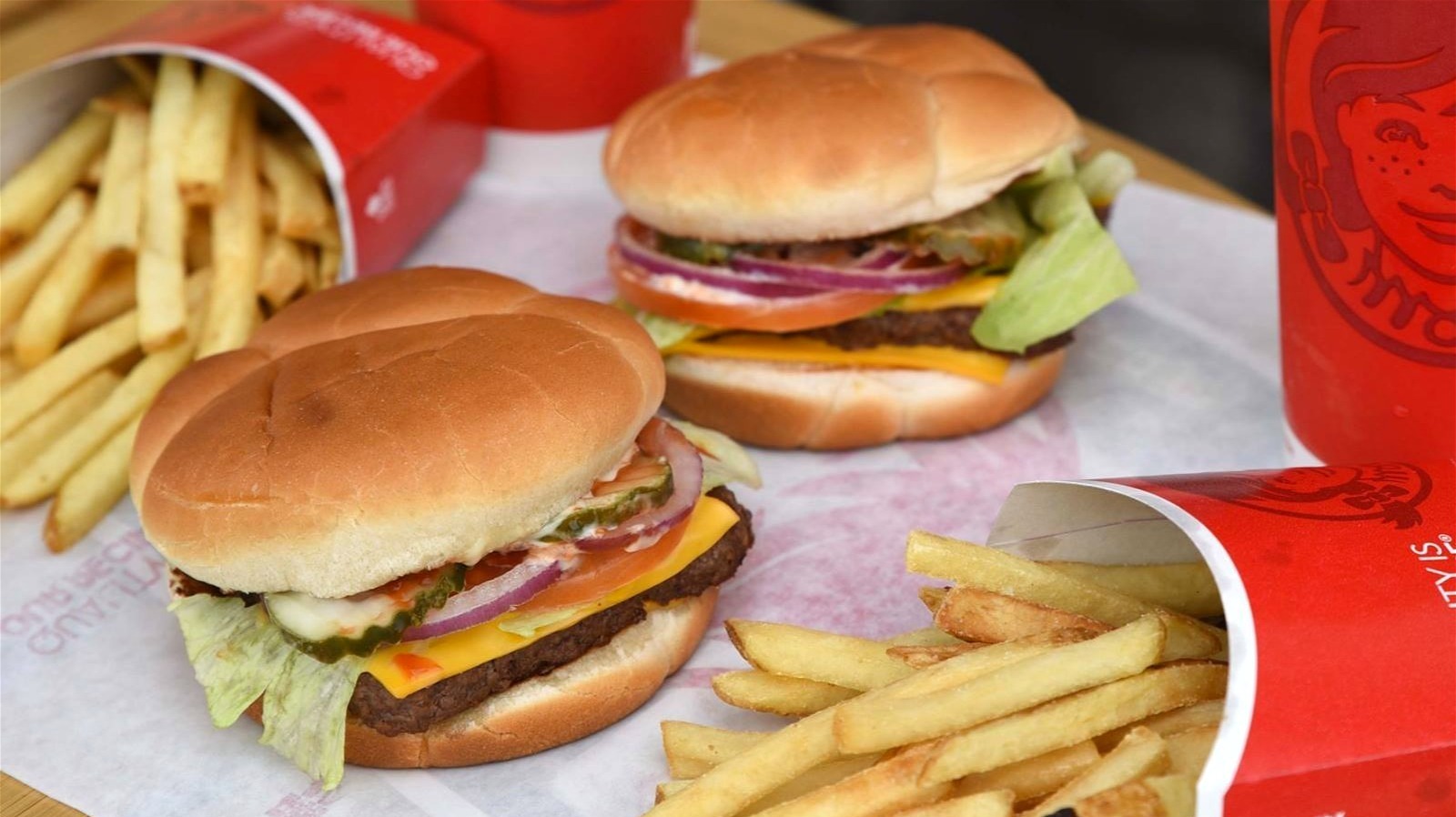 Why An Undercooked Wendy s Burger Is Causing A Commotion On Reddit