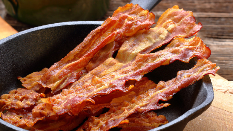 Thin and crispy bacon strips