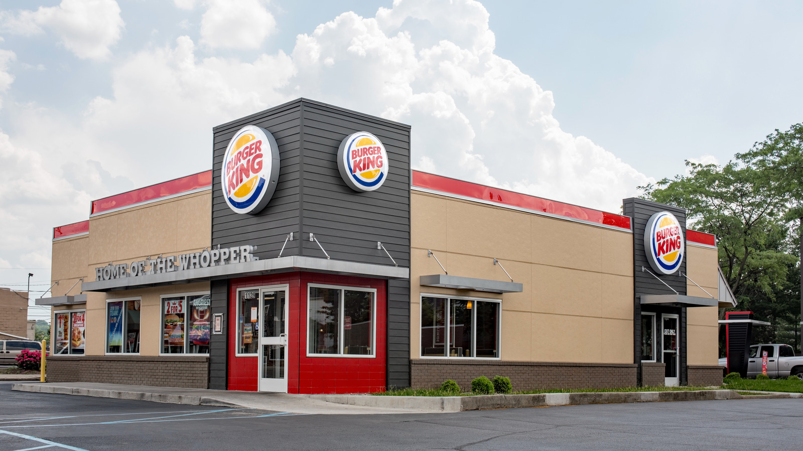 why-burger-king-employees-hate-the-ch-king