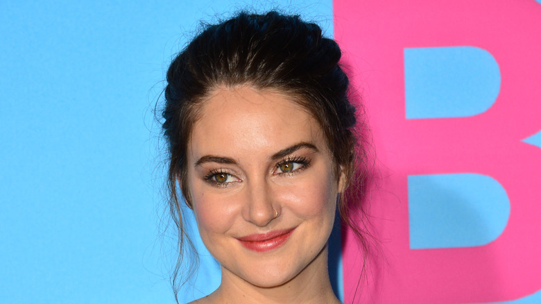 Shailene Woodley at premiere 