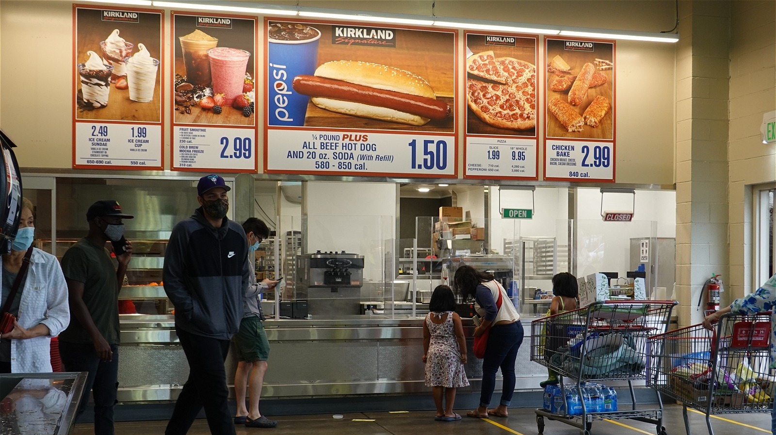 Inflation hits Costco food court with price increases on 2 items