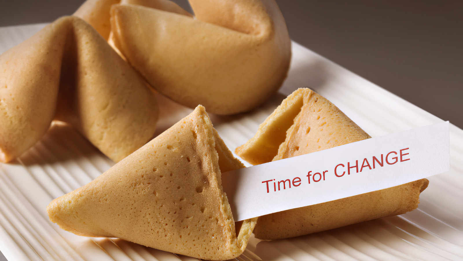 Why Fortune Cookies Are Handed Out In Chinese Food Deliveries