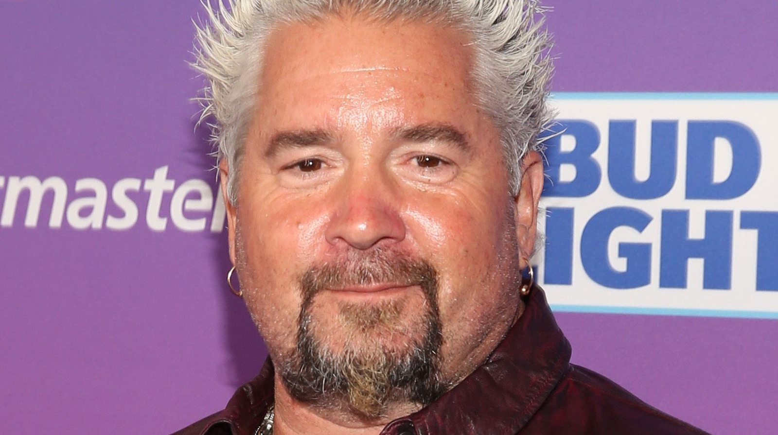 Why Guy Fieri's Newest Food Network Show Has Reddit Changing The Channel