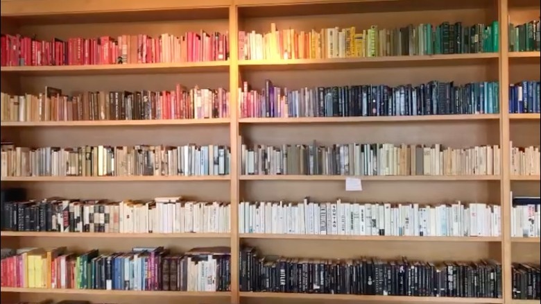 A color coded library