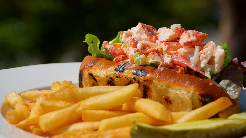 Lobster roll with french fries