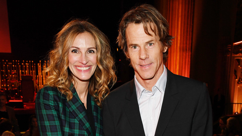 Julia Roberts and husband Danny Moder smiling