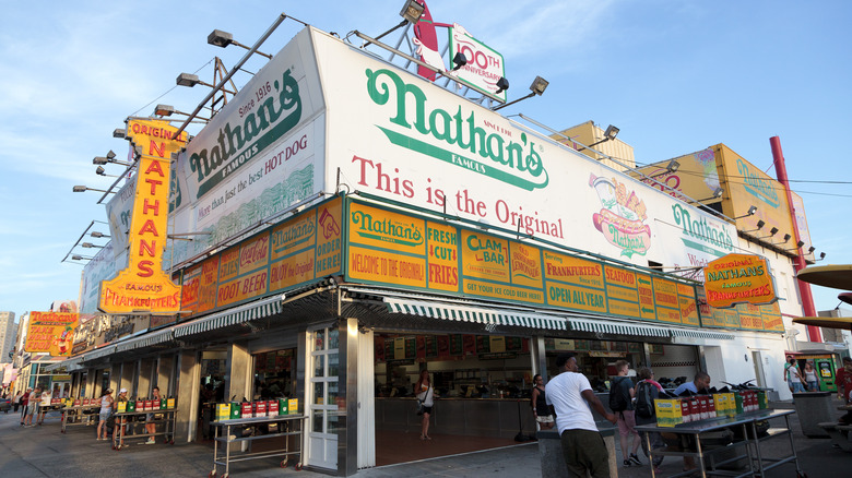 nathan's famous original location