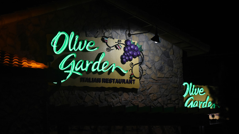 Olive Garden neon signs