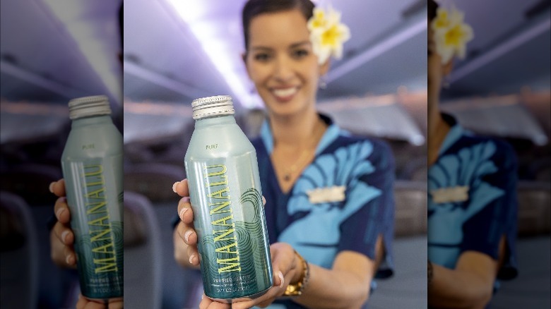 Hawaiian Airlines mananalu water