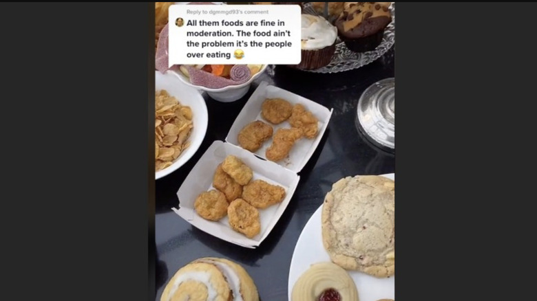 Fast-food chicken nuggets and cookies