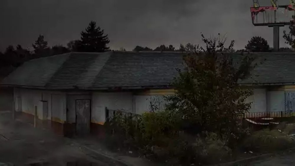 Abandoned restaurant