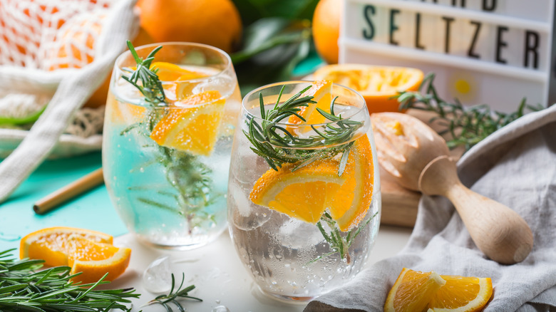 Hard seltzer glass with garnishes