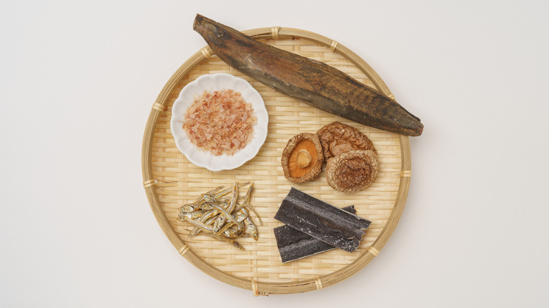 umami ingredients including shiitake and kombu