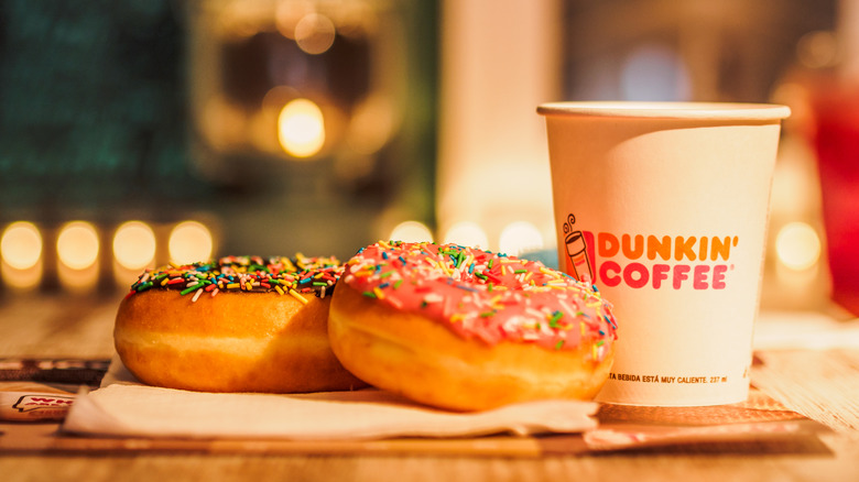 why-redditors-say-being-a-dunkin-regular-is-a-good-thing